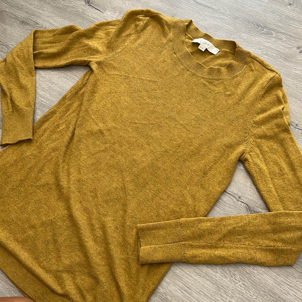 LOFT Mustard Fall Color 26% Wool Sweater XS